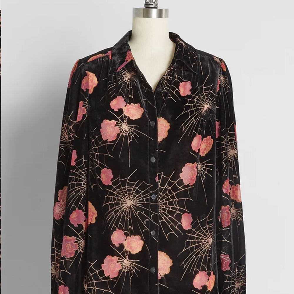 ModCloth velvet spiderwebs button down blouse